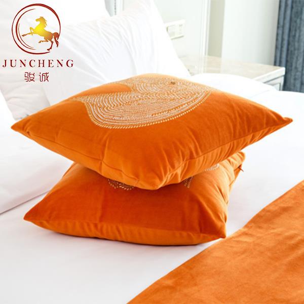 Kousen Luxury kouvri dekoratif